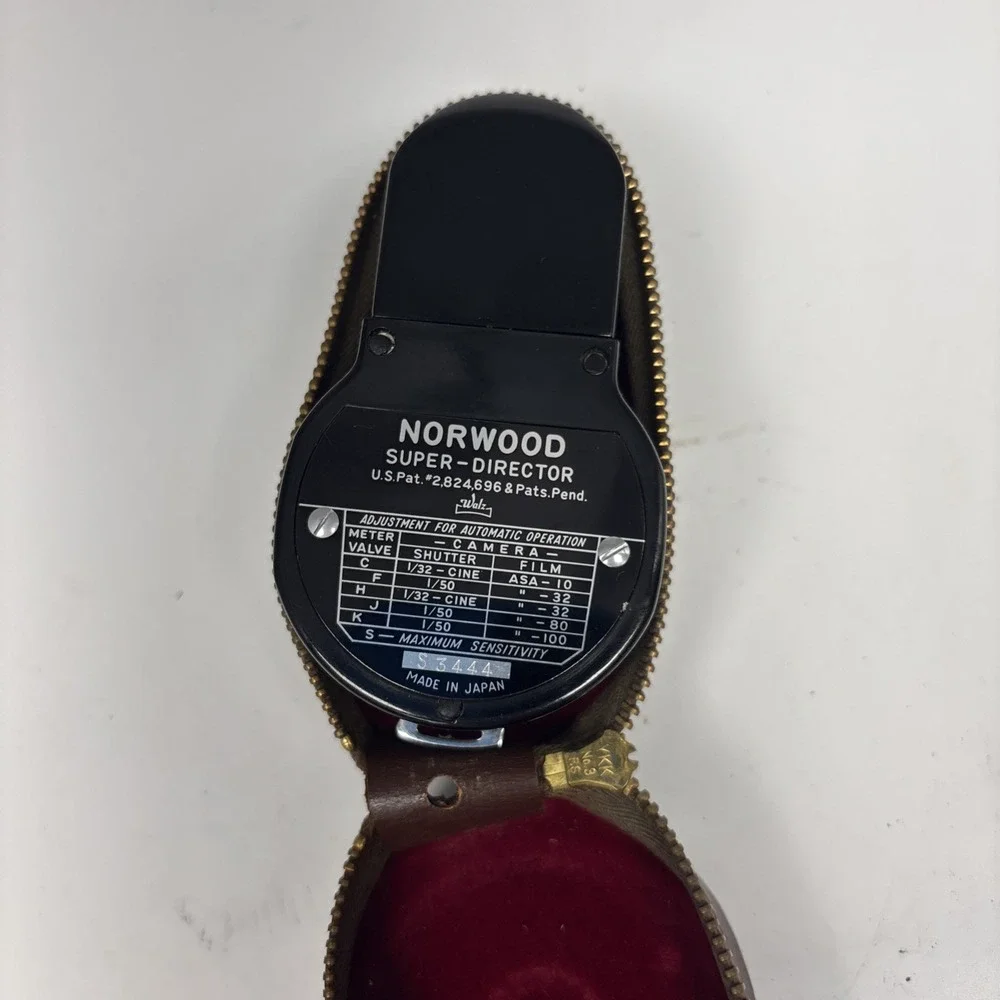 Norwood Super Director Walz Exposure Light Meter - Tested Works w/ Case